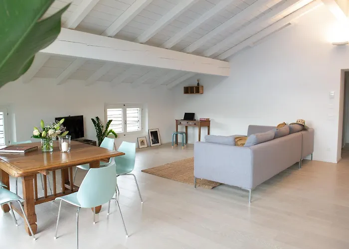 Loft Design In Bre Village * 盧加諾