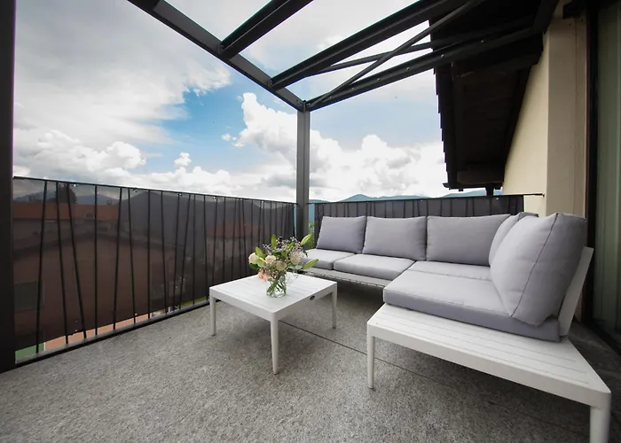 Loft Design In Bre Village 公寓 *