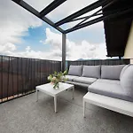 Loft Design In Bre Village Daire *