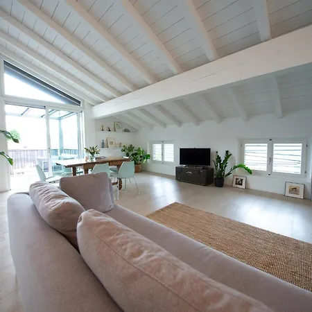 Loft Design In Bre Village ルガーノ