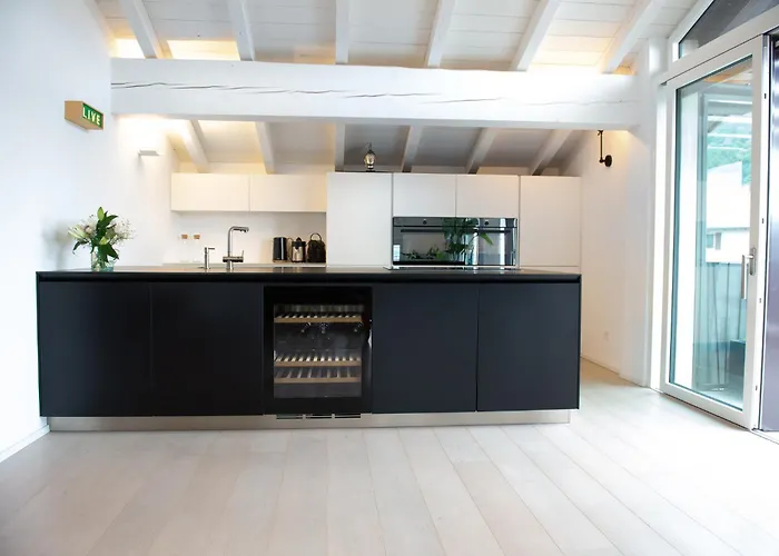 アパート Loft Design In Bre Village ルガーノ