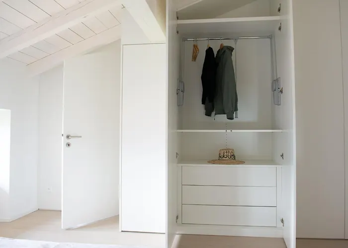 Loft Design In Bre Village アパート